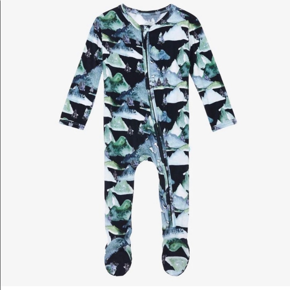POSH PEANUT HENRY FOOTIE ZIPPERED ONE PIECE 12-18m